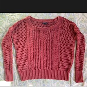 DARK PINK KNIT SWEATER